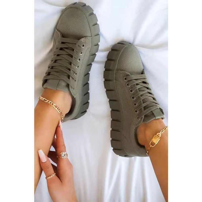 Dames casual sneakers met geavanceerde demping, voor een hele dag comfort.