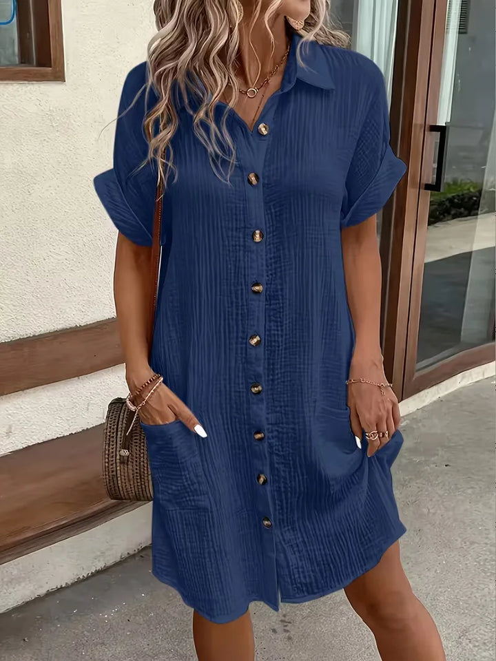 Elegante casual dames overhemdjurk met korte mouwen.