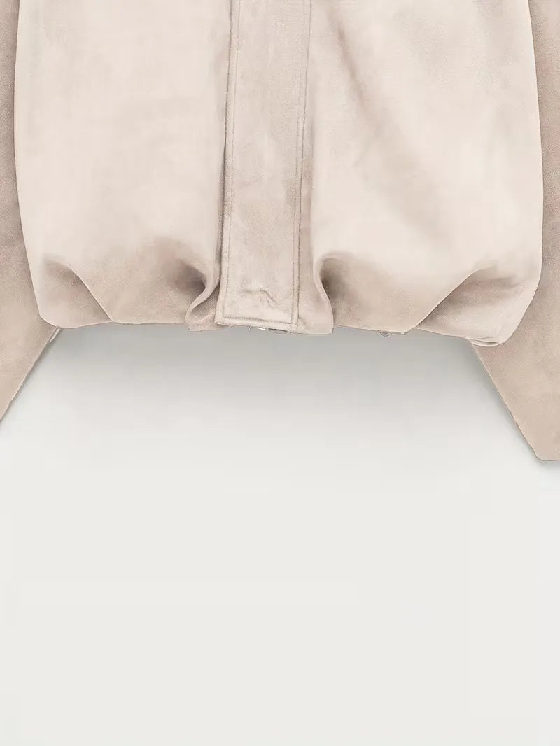 Abrikoos oversized bomberjack, ideaal voor een relaxte streetwear stijl voor dames.
