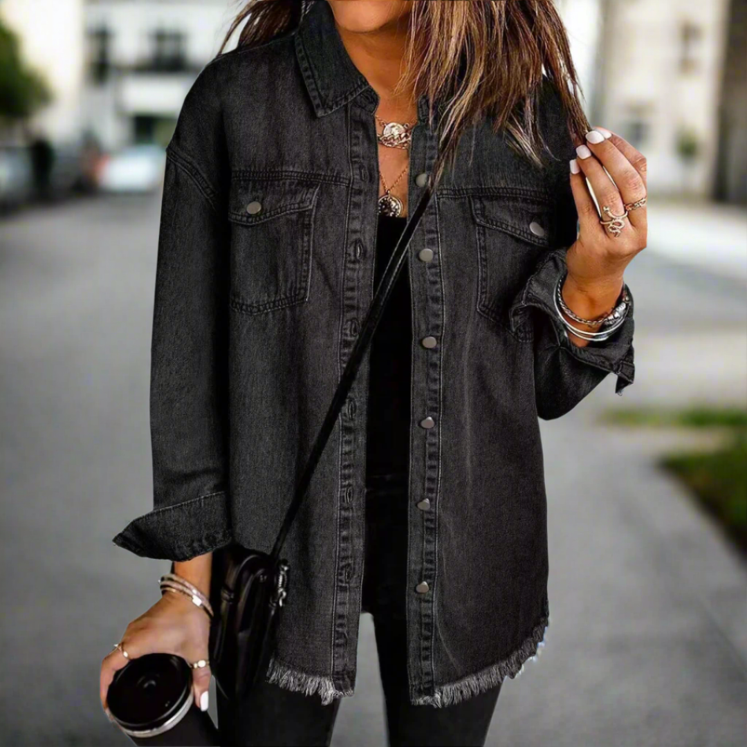 Dames oversized overhemdjack, ideaal voor casual lente- en herfstlooks.