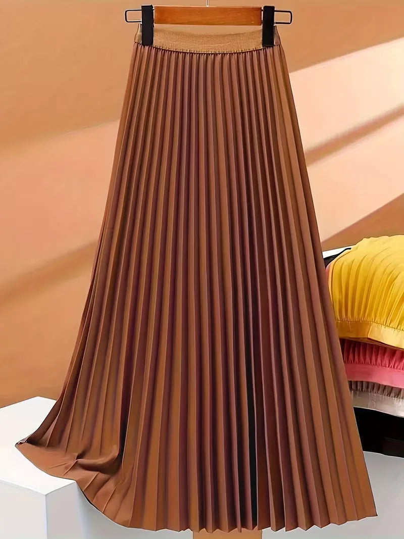 Elegante dames plooirok met geplooide stof en hoge taille, perfect voor een chique uitstraling. Comfortabel.