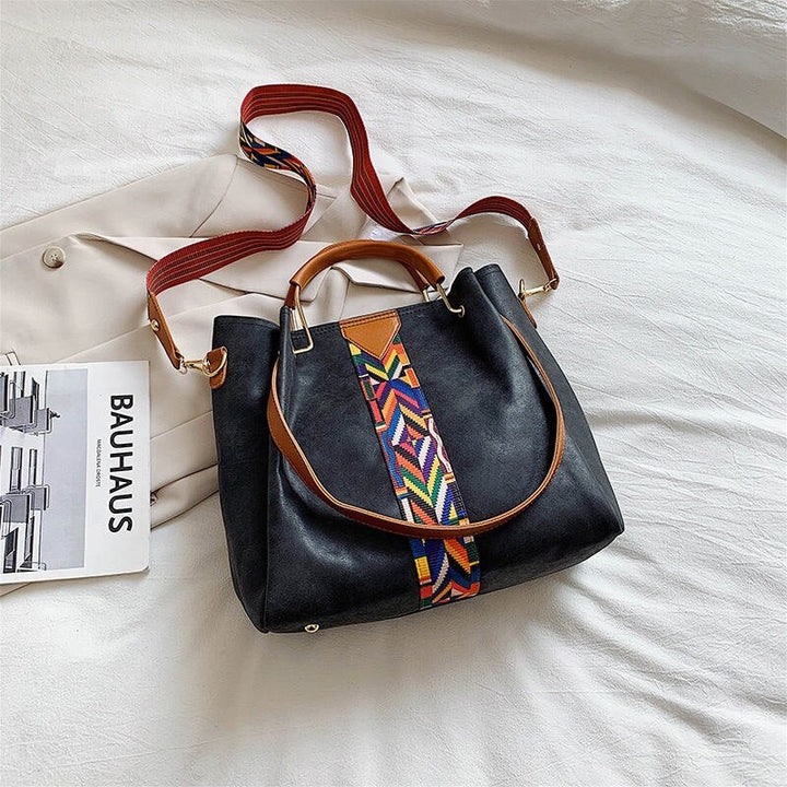 Stijlvolle PU leren shopper voor dames, veelzijdig en ruim voor dagelijks gebruik.