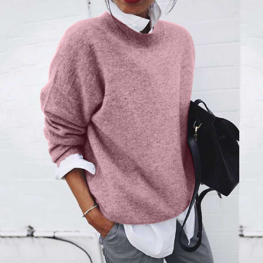 Zachte, comfortabele dames pullover, tijdloze elegante mode voor winterse dagen.