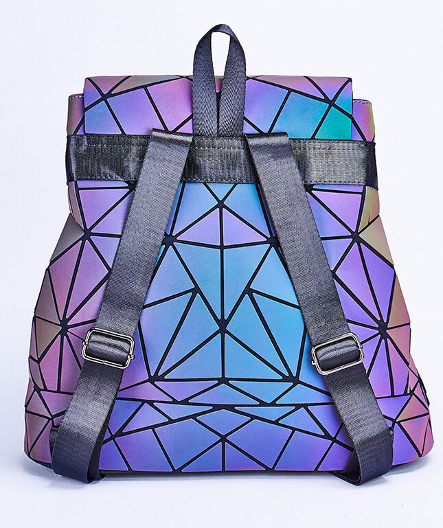 Trendy kleurveranderende geometrische damesrugzak; perfect als mode-accessoire.