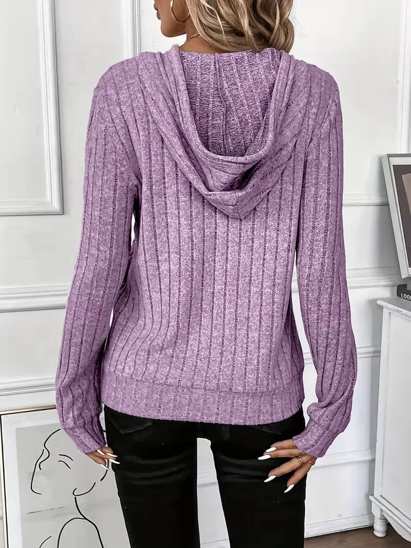 Dames capuchontrui van ribbelstof, warme lange mouwen, perfect voor loungewear.
