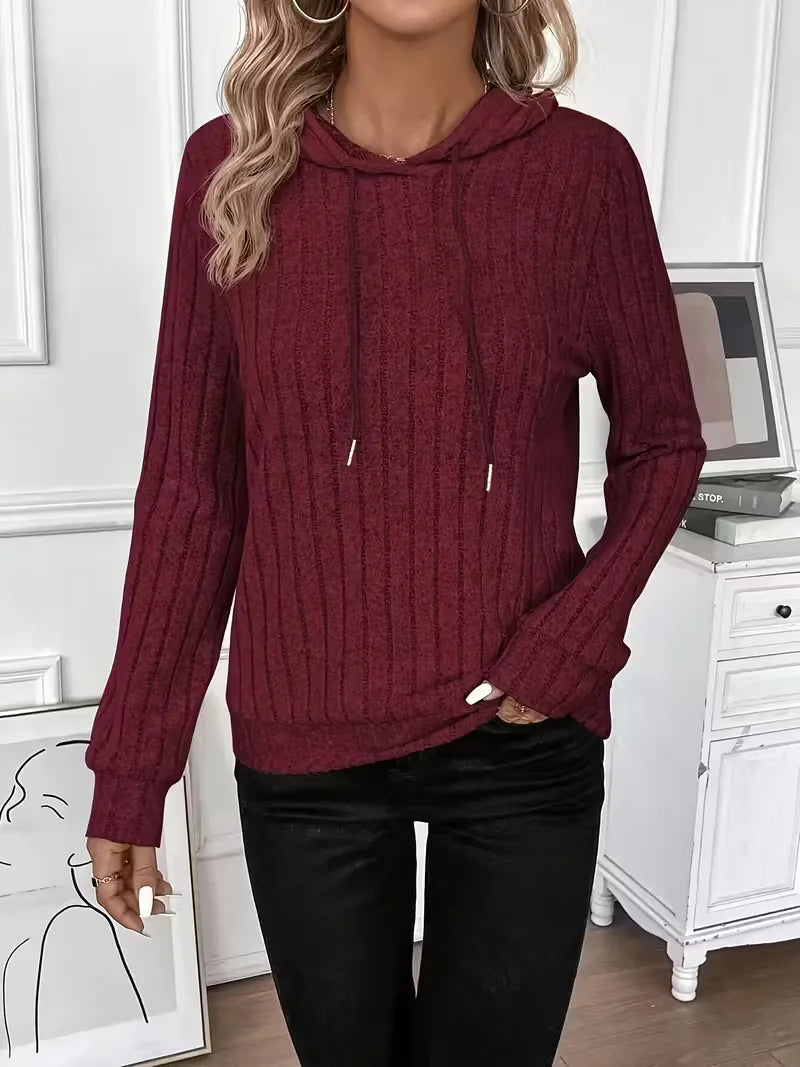 Warme dames hoodie, comfortabele ribbelstof, perfect voor koude dagen.