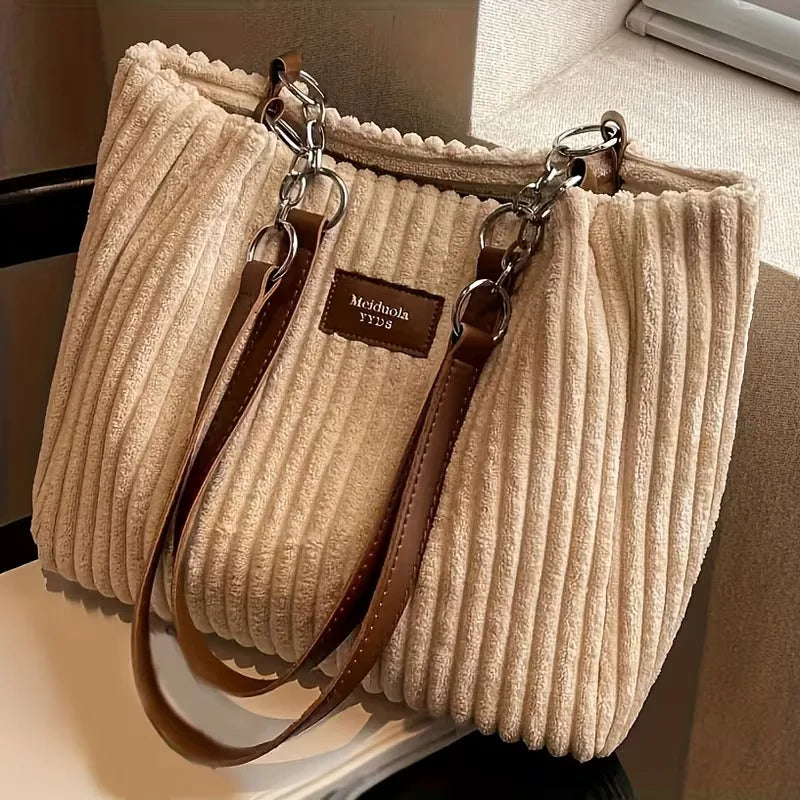 Comfortabele corduroy dames schoudertas, ideaal als trendy casual accessoire voor dagelijks gebruik.