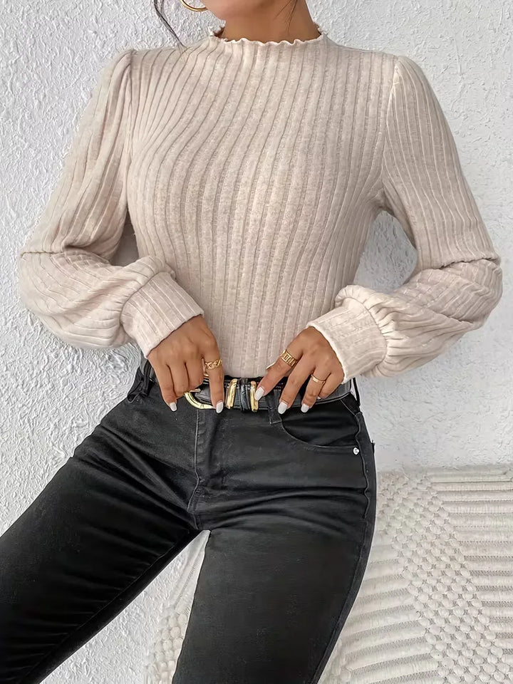 Basisstuk damesgarderobe: slim fit bodysuit, lange mouwen, mock hals, perfect voor layering.