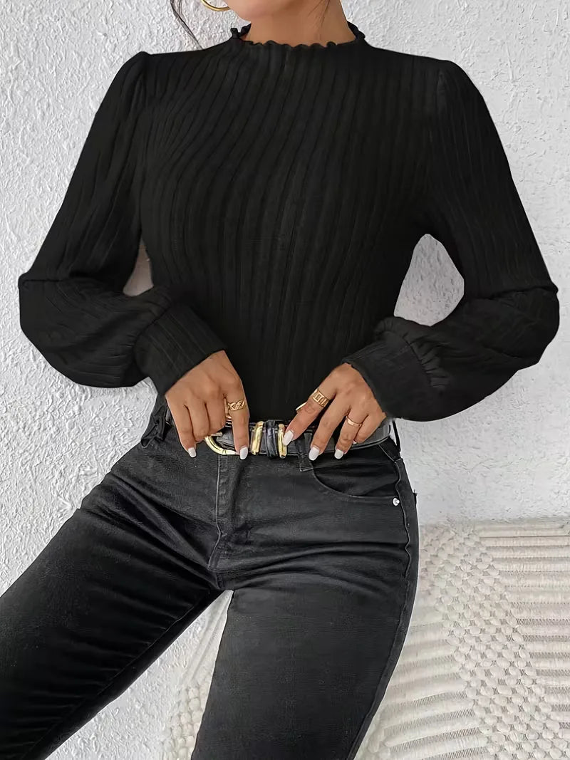 Moderne slim fit dames bodysuit met mock hals, perfect voor een casual chic look.
