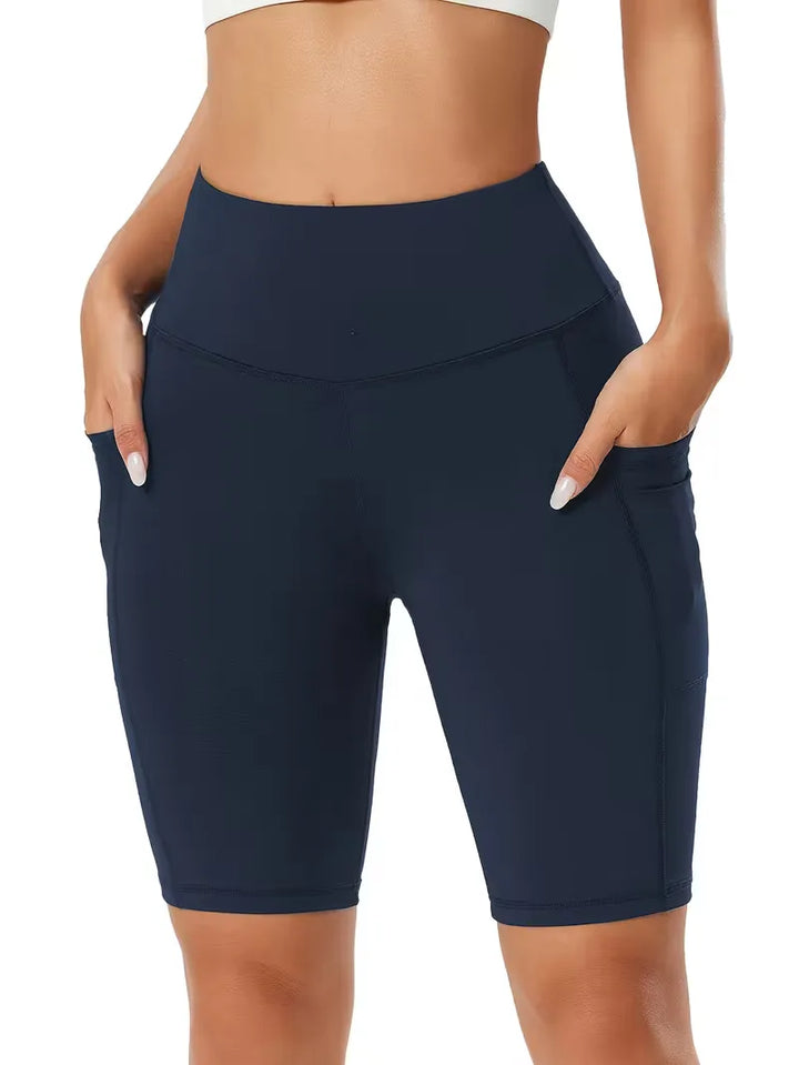 Casual zomer shorts voor dames, high waist, slim fit met praktische zijzakken.