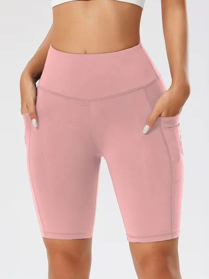 Trendy dames slim-fit high waist shorts met zijzakken, voor een sportieve flair.