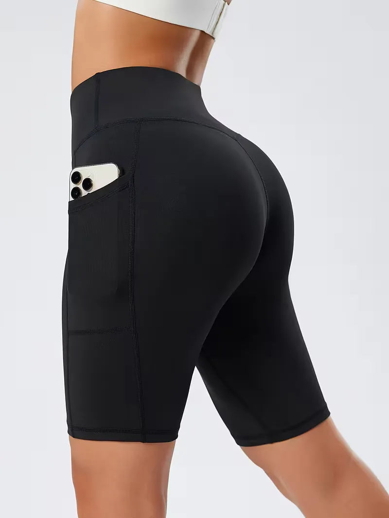 Sportieve dames shorts, high waist slim fit, met handige zijzakken.