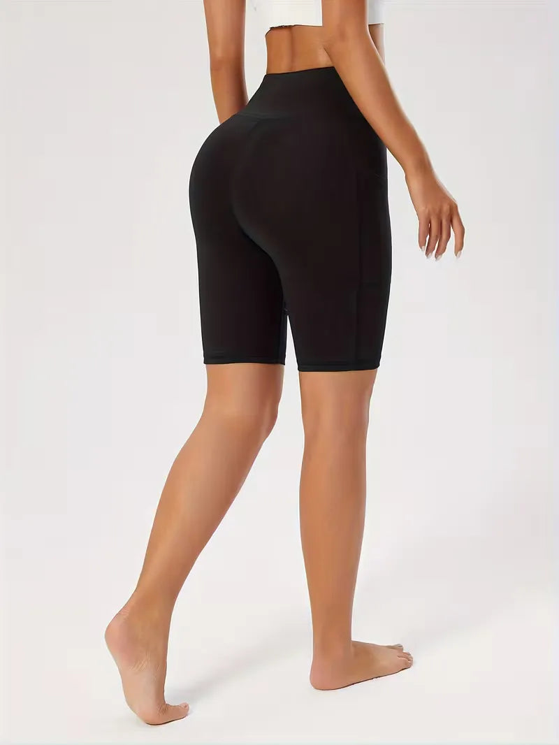 Ademende dames shorts, high waist slim fit, ideaal voor warme zomerdagen.