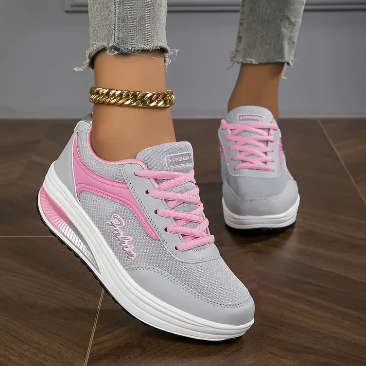 Moderne dames sneakers met comfortabele pasvorm en voetsteun, ideaal voor casual dagelijks gebruik en lange wandelingen.