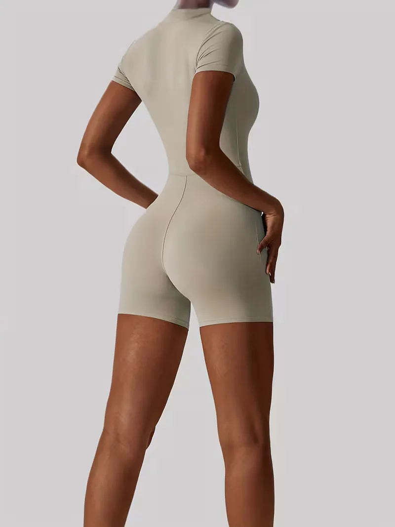 Gestroomlijnde dames sportieve bodysuit, korte mouw, veelzijdig & comfortabel.