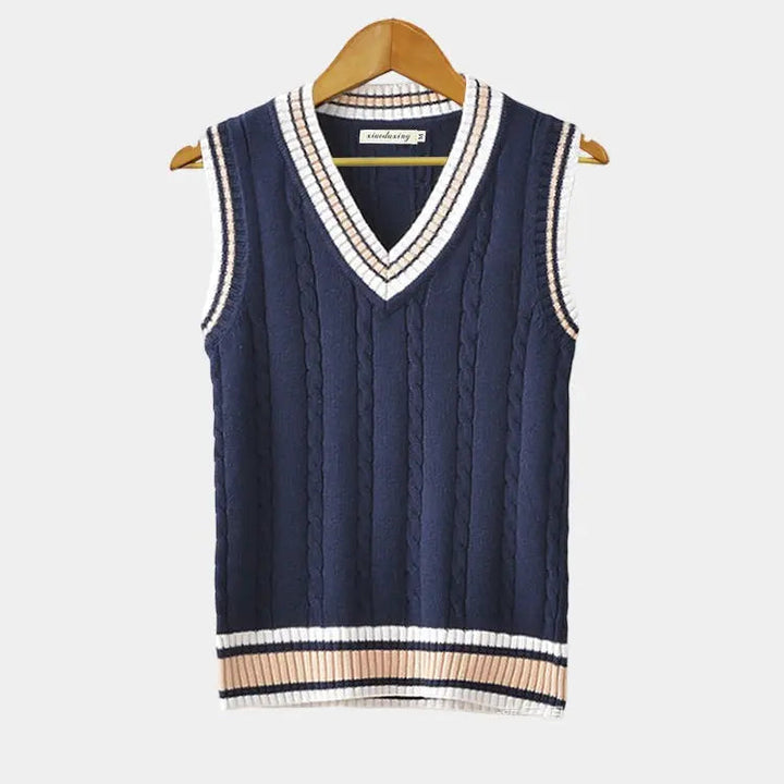 Comfortabel dames V-hals sweater vest voor layering, zachte stof, sportieve stijl.
