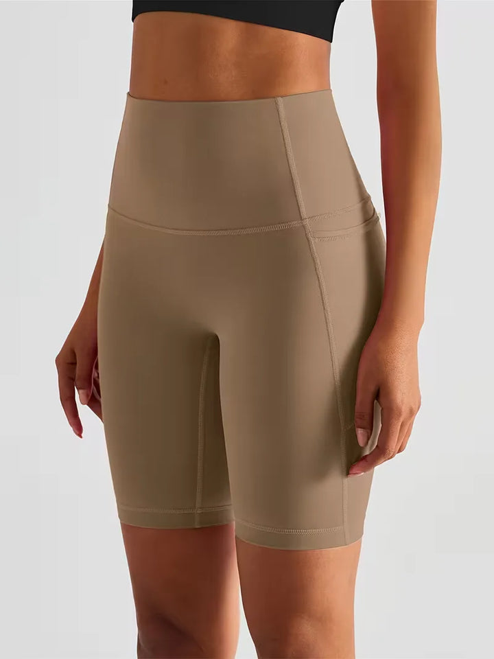 Dames fitness short met hoge taille, perfect voor yoga, pilates of cardio.