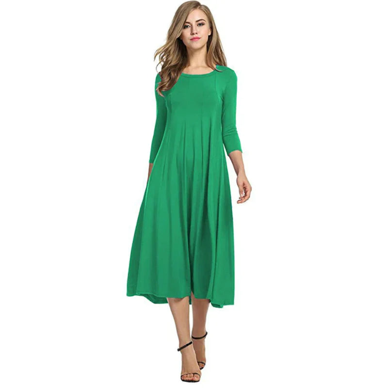 Luchtige driekwart mouw midi jurk voor dames, stijlvol en ideaal als zomerjurk.