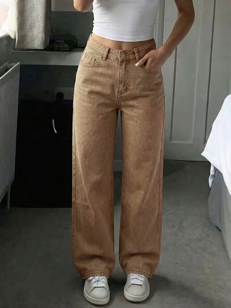 Dames jeans, straight model, mid-rise. Creëer moeiteloos een casual chic look.