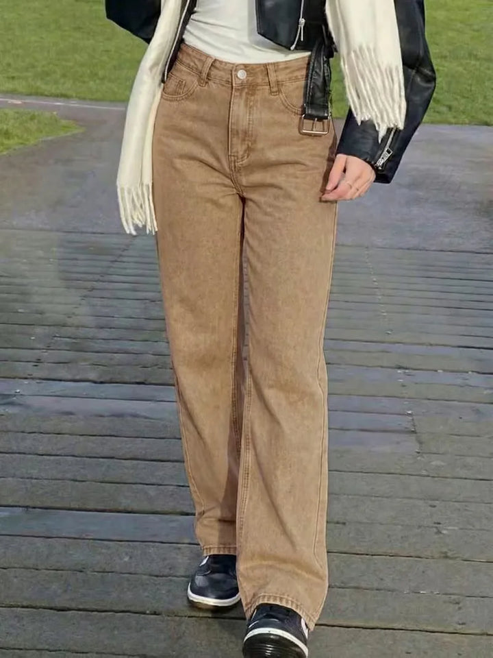 Flatterende mid-rise straight jeans voor dames, accentueert de taille mooi. Comfortabel denim.