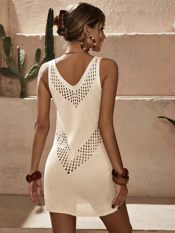 Casual zomer cover-up dames, korte lengte, met unieke cut-out details en mouwloos.