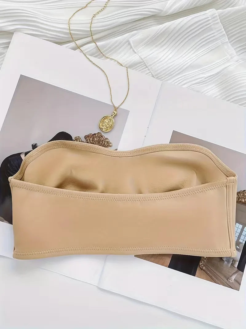 Dames ondergoed: comfortabele khaki strapless push-up bh met snelle voorsluiting.