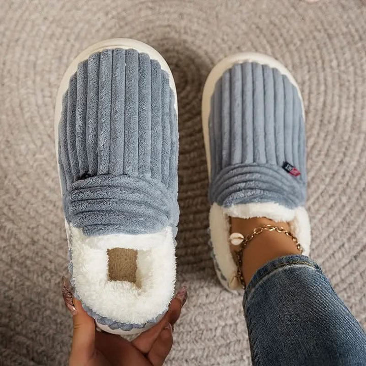 Ultrazachte thermische pantoffels voor dames, ontworpen voor maximaal comfort en warmte in huis.