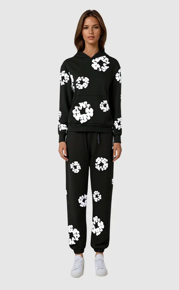Comfortabele dames loungewear set, twee-delig met elegant bloemenprint, perfect om te relaxen.