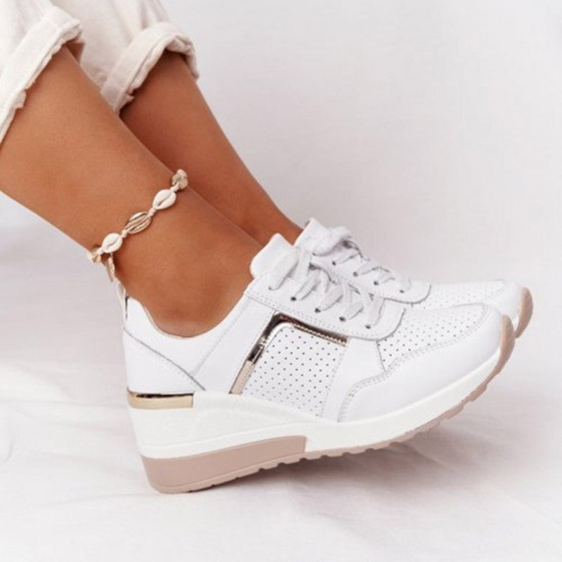 Elegante veganistische dames wandelsneakers, bieden comfort en ondersteuning, in een trendy design.
