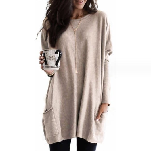 Nieuwste dames trui: lange mouwen, losse pasvorm en trendy ribboorden. Ideaal voor herfst/lente.