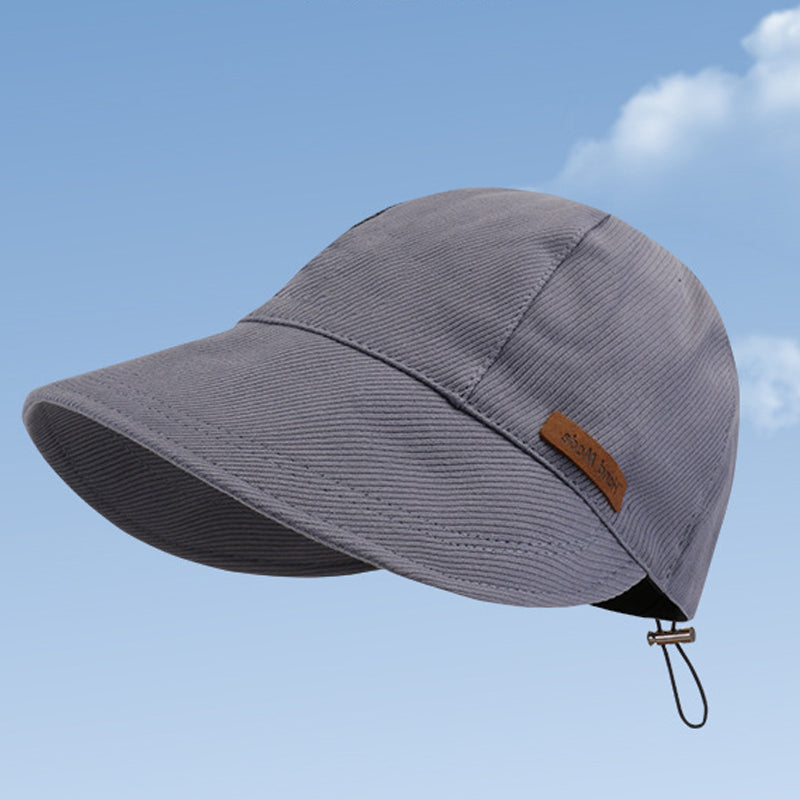 Ademende dames UV-beschermingshoed voor outdoor. Brede rand biedt schaduw. Sneldrogend, comfortabel.