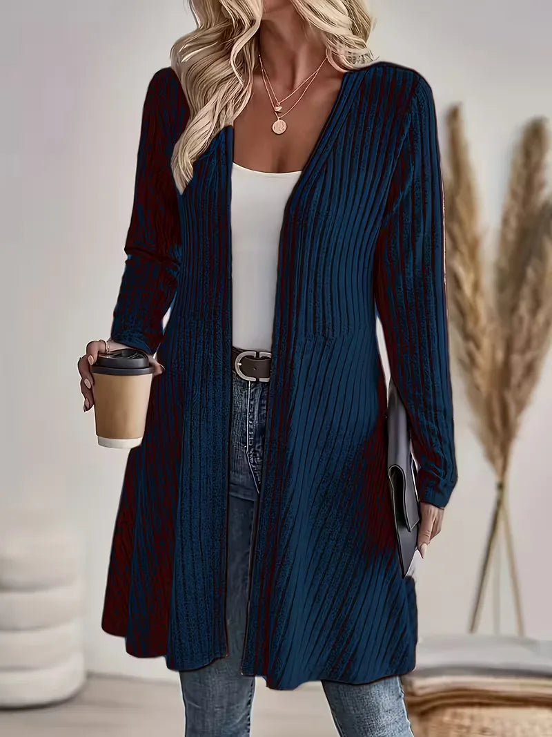 Trendy dames V-hals cardigan, comfortabel gebreid met ribstructuur, perfect voor een moderne look.
