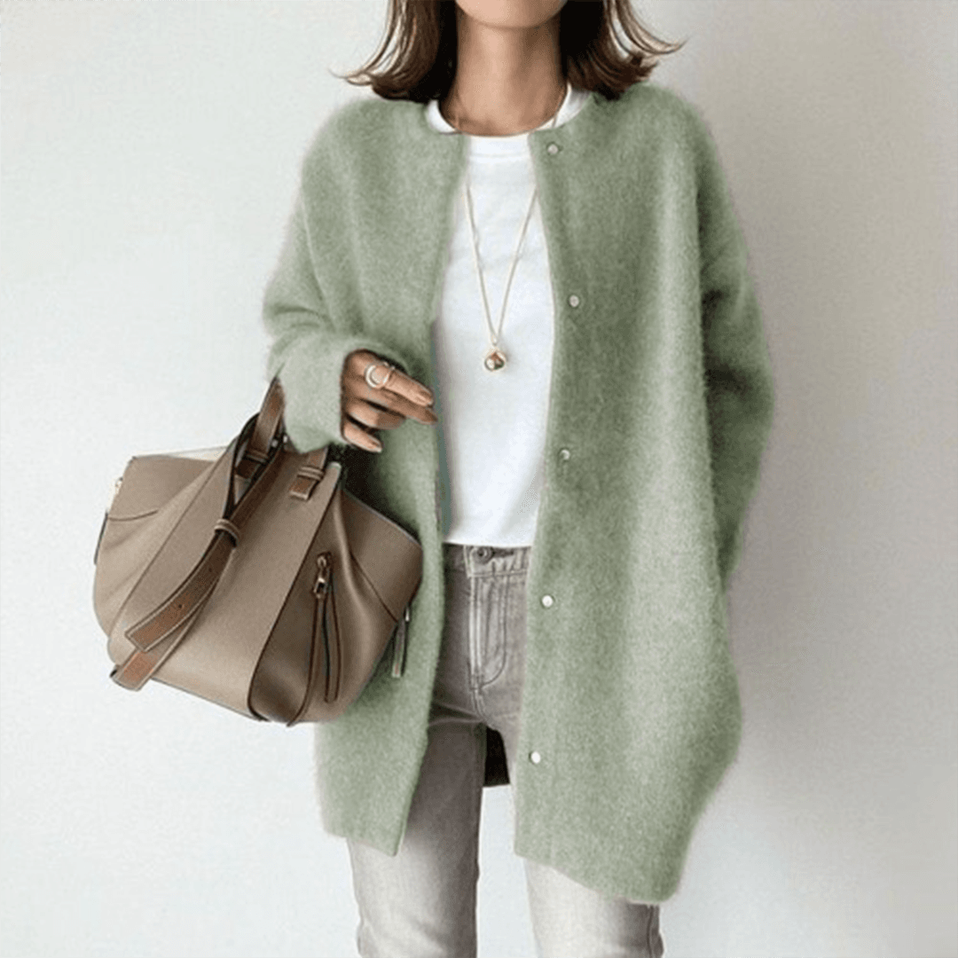 Seizoensloos dames vest, comfortabel en elegant. Dit modieuze vestje is een veelzijdige toevoeging aan elke garderobe.