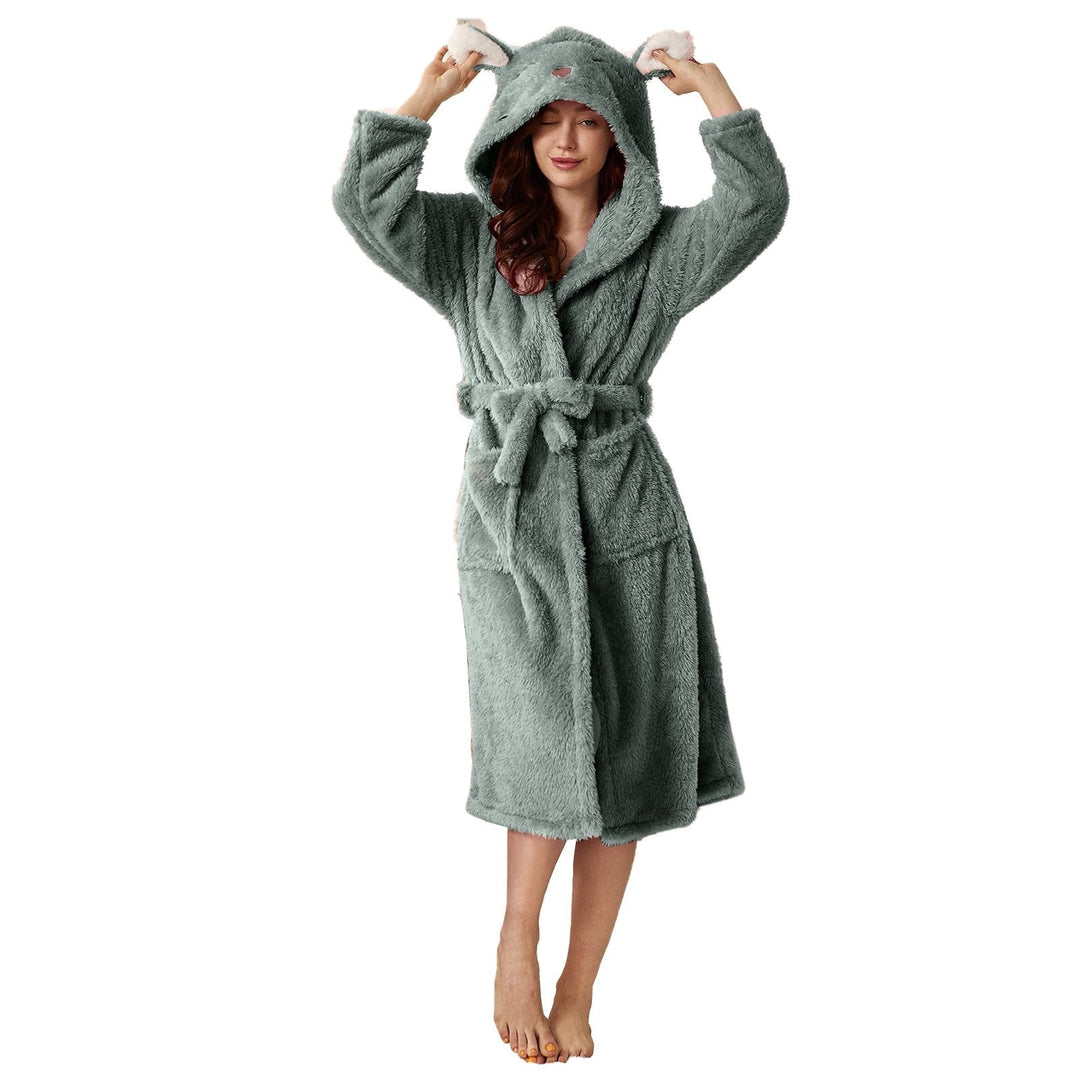 Warme dames badjas met schattige vossenstaart, pluizig en comfortabel voor elke leeftijd.