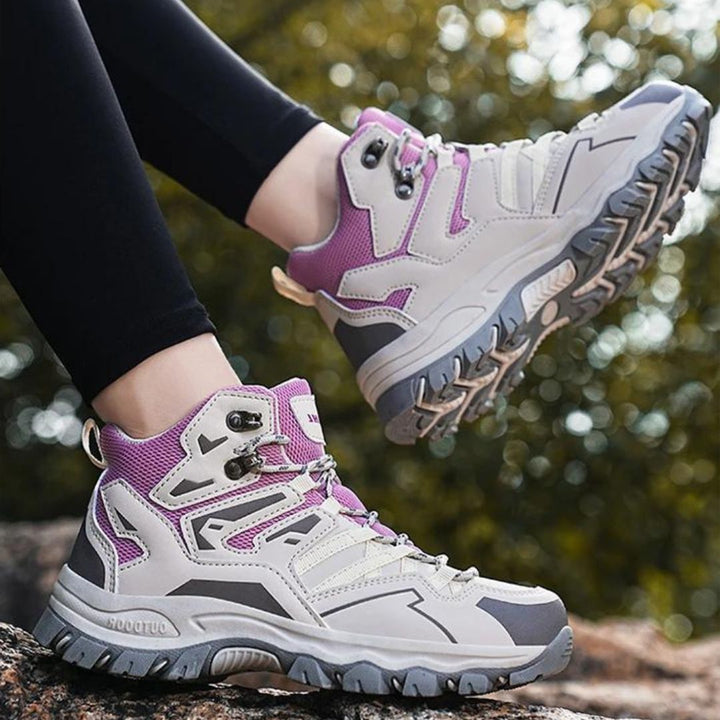 Dames trekkingschoenen met superieure grip en waterdichte bescherming, maximaal comfort.