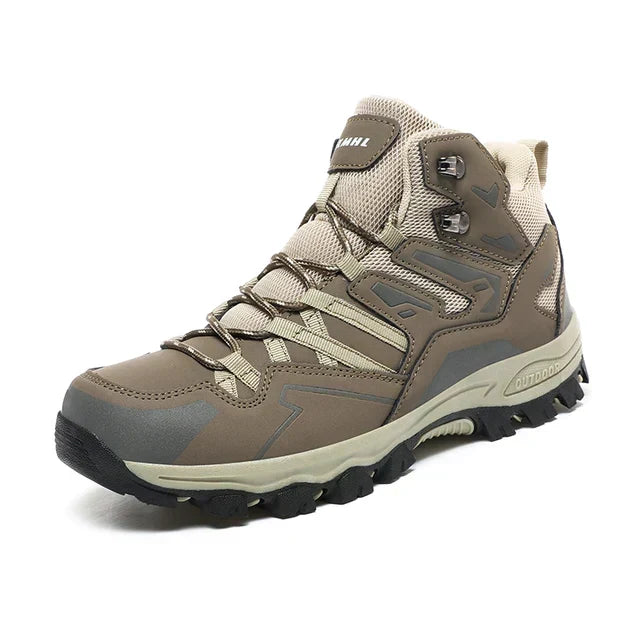 Dames waterdichte wandelschoenen; robuuste sneakers voor grip en comfort tijdens avontuur.