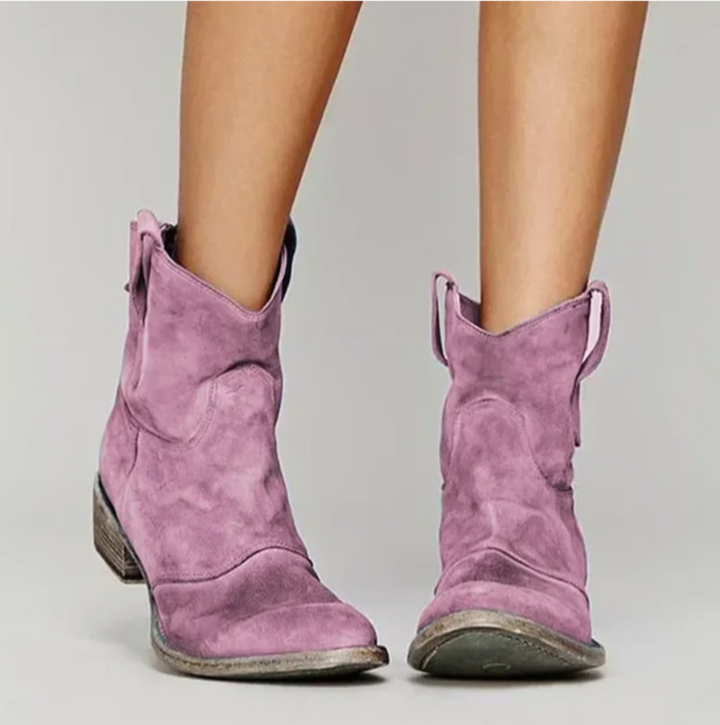 Veelzijdige dames westernlaarzen met een authentieke, trendy uitstraling. Comfortabele cowboylaarzen voor elke stijl.