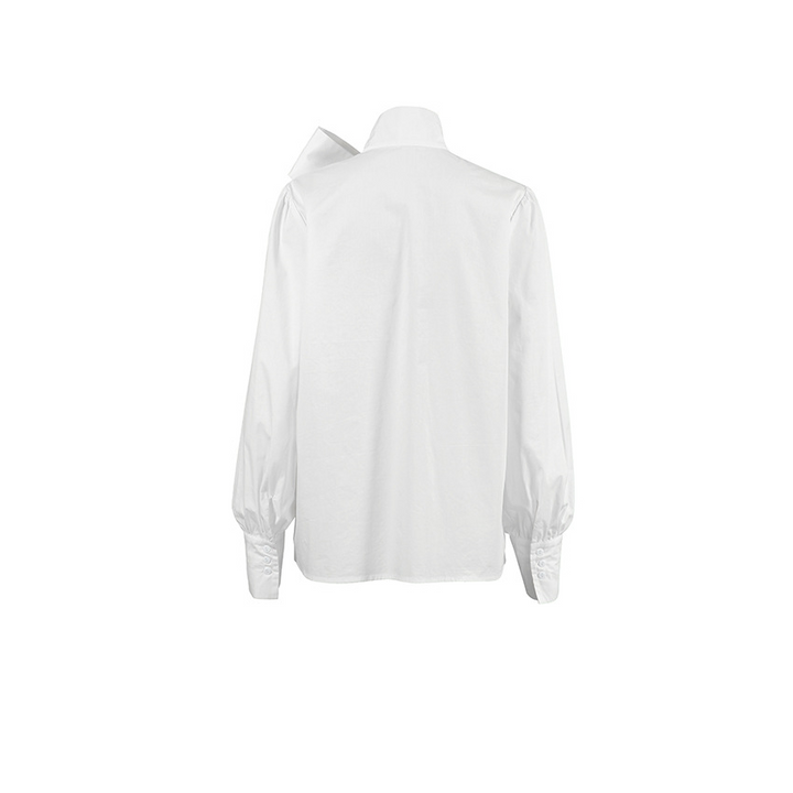 Dames overhemd, wit met elegante strik, perfect voor een stijlvolle en verfijnde look.