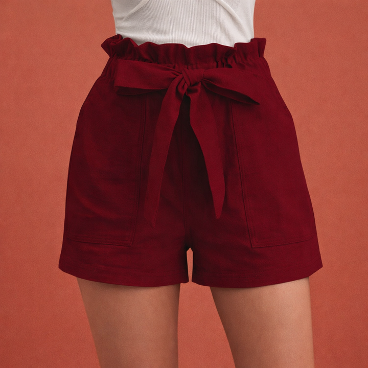 Dames zomershorts: hoge taille model met strikceintuur, comfortabel en elegant voor vakantie en vrije tijd.