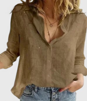 Veelzijdige damesblouse, lange mouwen, golvende revers, geschikt voor zowel zakelijk als een stijlvolle casual look.