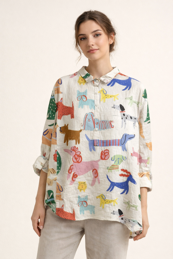 Damesblouse met lange mouwen en trendy zomerprint, ideaal voor casual lente- en zomerlooks.