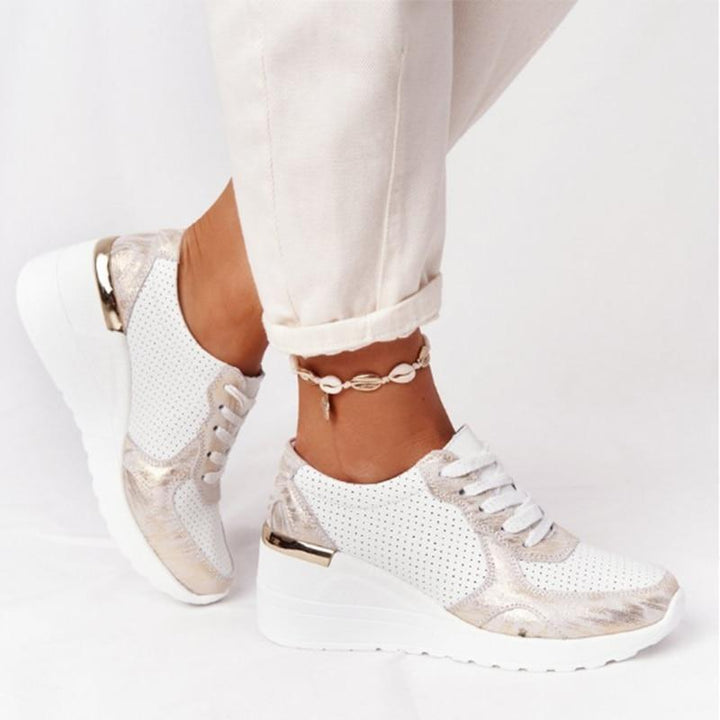 Trendy en modieuze damessneakers met stijlvolle ondersteuning, veelzijdig voor diverse damesoutfits.