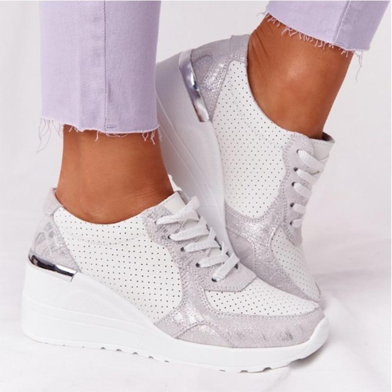Veelzijdige damessneakers, perfect voor dagelijks comfort, een trendy look en modieuze dameskleding.