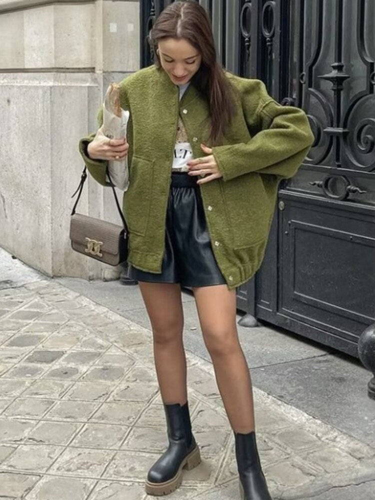 Daphne oversized jas, ronde hals, verborgen knopen, elegante jas, stijlvolle damesjas