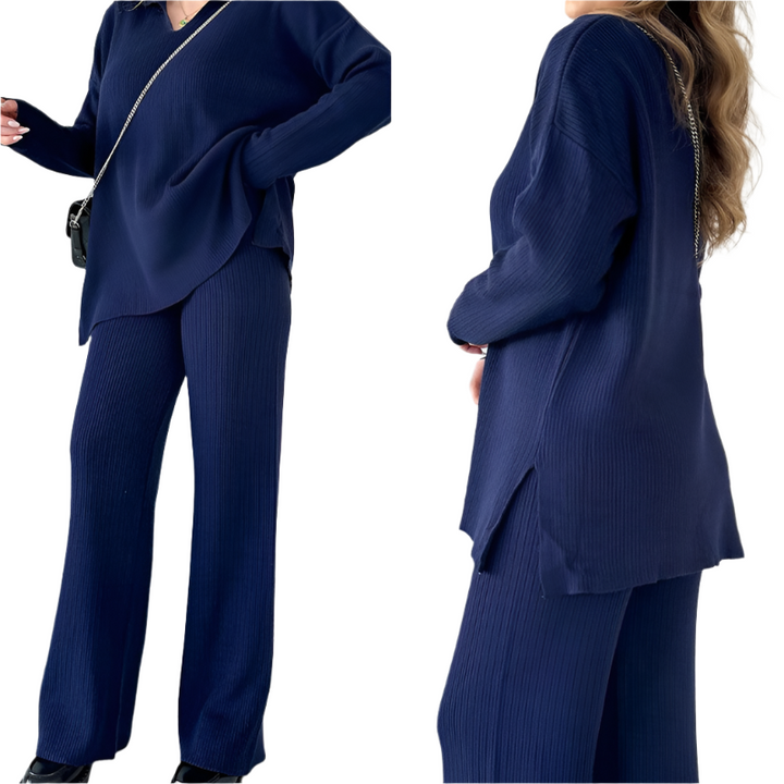 Dames loungewear set in diepblauw, oversized top en wijde broek, comfortabele pasvorm.