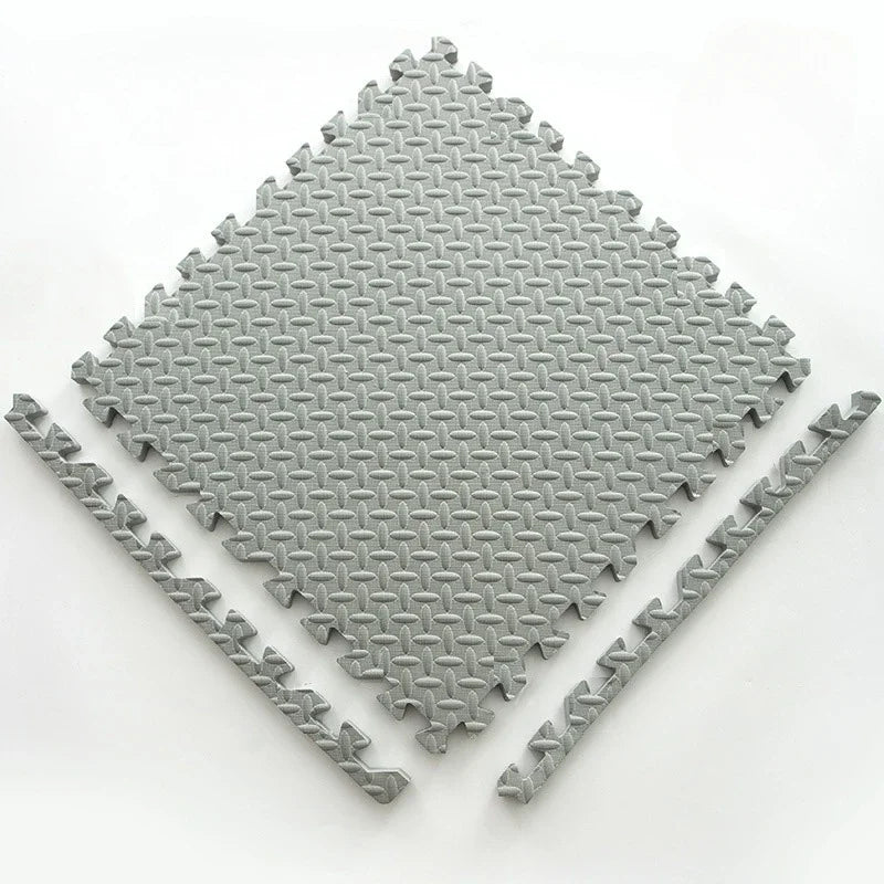 "Dikke, veilige, kleurrijke baby speelmat met patroon, ideaal voor speel- en leeromgeving. Schokabsorberend en aanpasbaar."