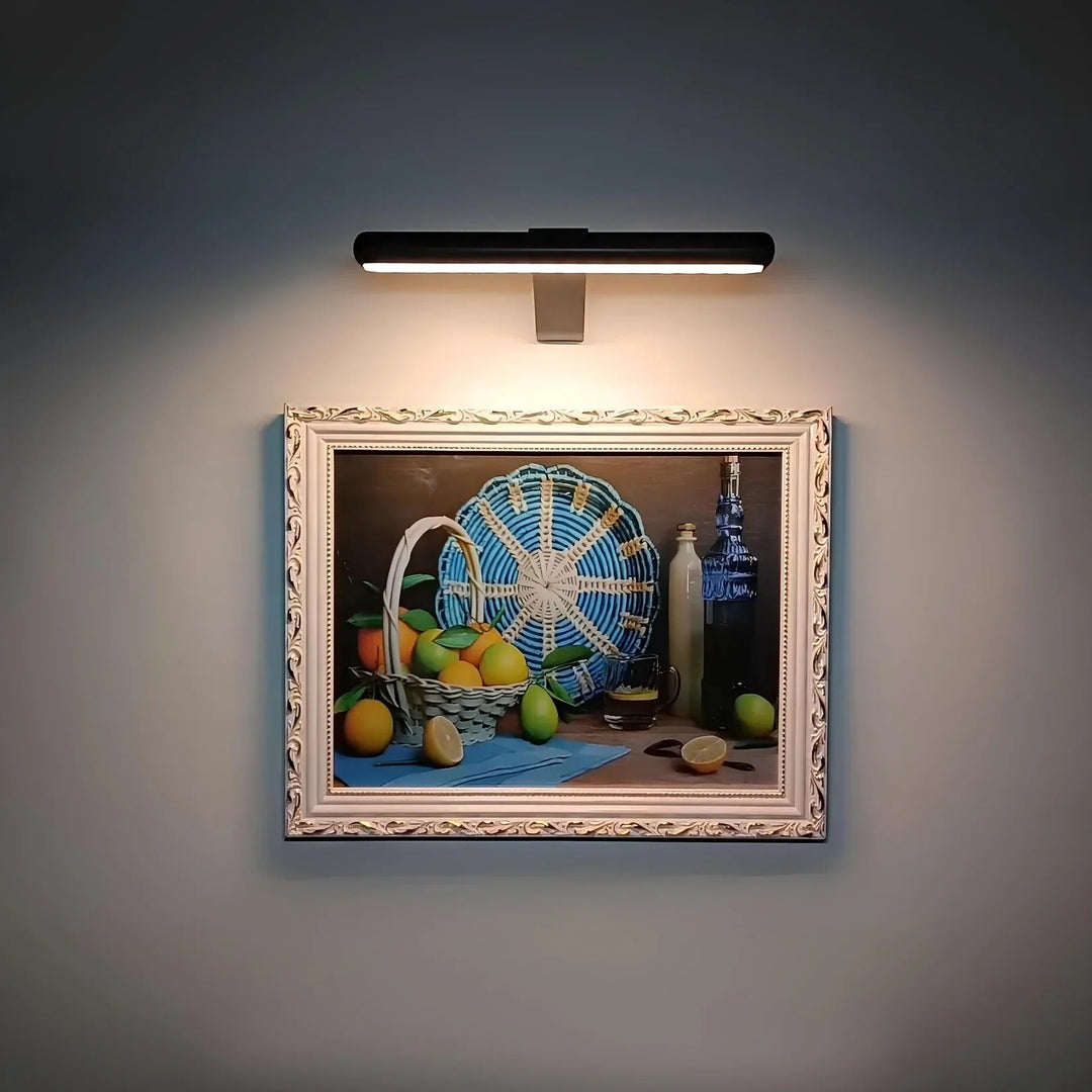 Energiezuinige LED schilderijverlichting; helder, dimbaar licht voor optimale weergave van kunst en decor.