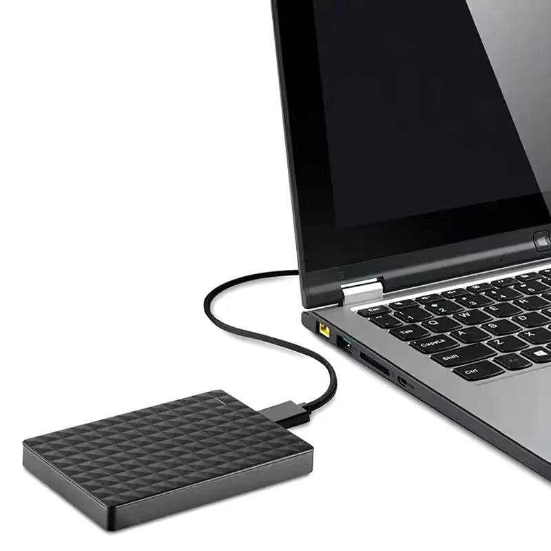 Betrouwbare 2TB externe harde schijf, USB 3.0 voor snelle en veilige digitale data back-up en opslag.