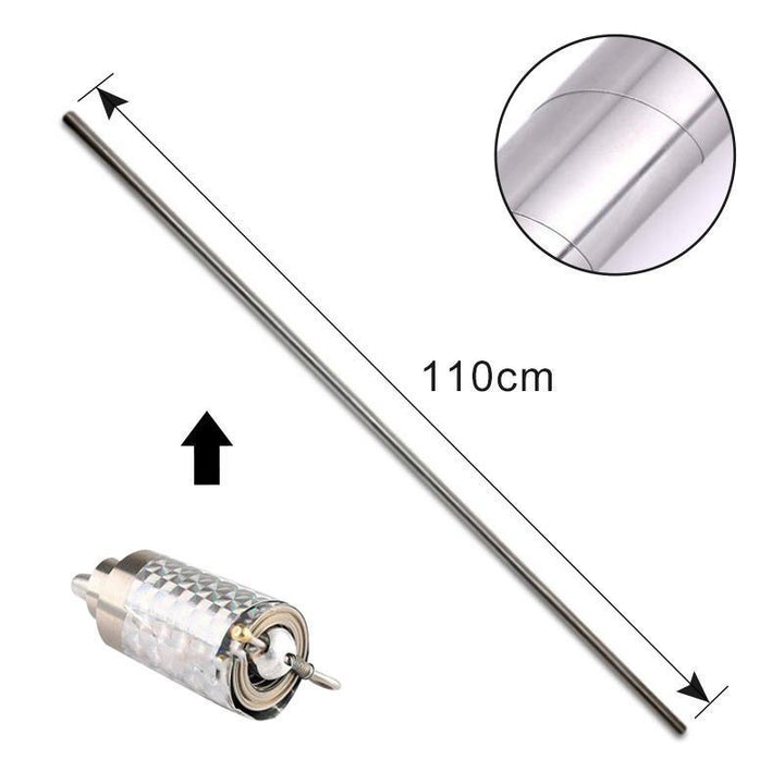 Multifunctionele metalen stok voor zelfverdediging en goochelen, compact design en sterk.