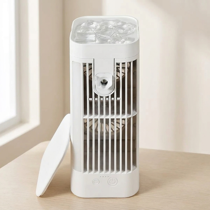 Draagbare USB sproeiventilator met 3 snelheden en verfrissende mistfunctie voor optimale verkoeling.